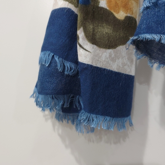 DANIEL LAURENT Floral Blue Yellow Scarf, 100% Viscose, Soft, Frayed Trim, Nwot - Picture 4 of 14